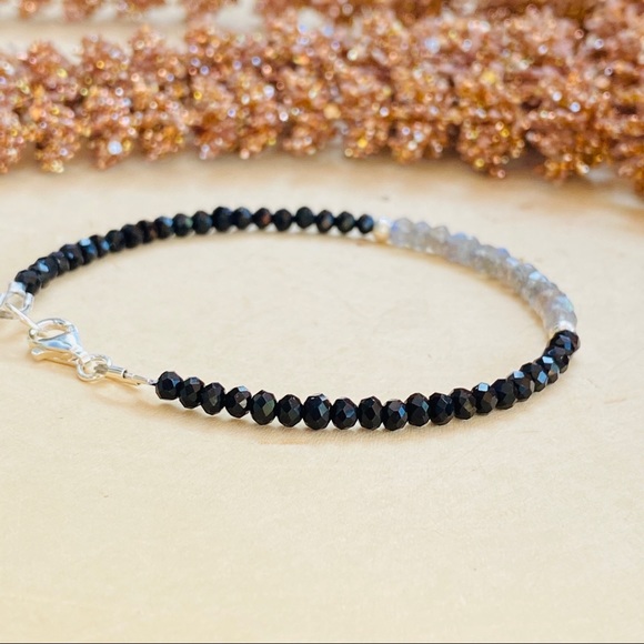 Labradorite & Spinel Gems Sterling Silver Bracelet - Picture 3 of 8